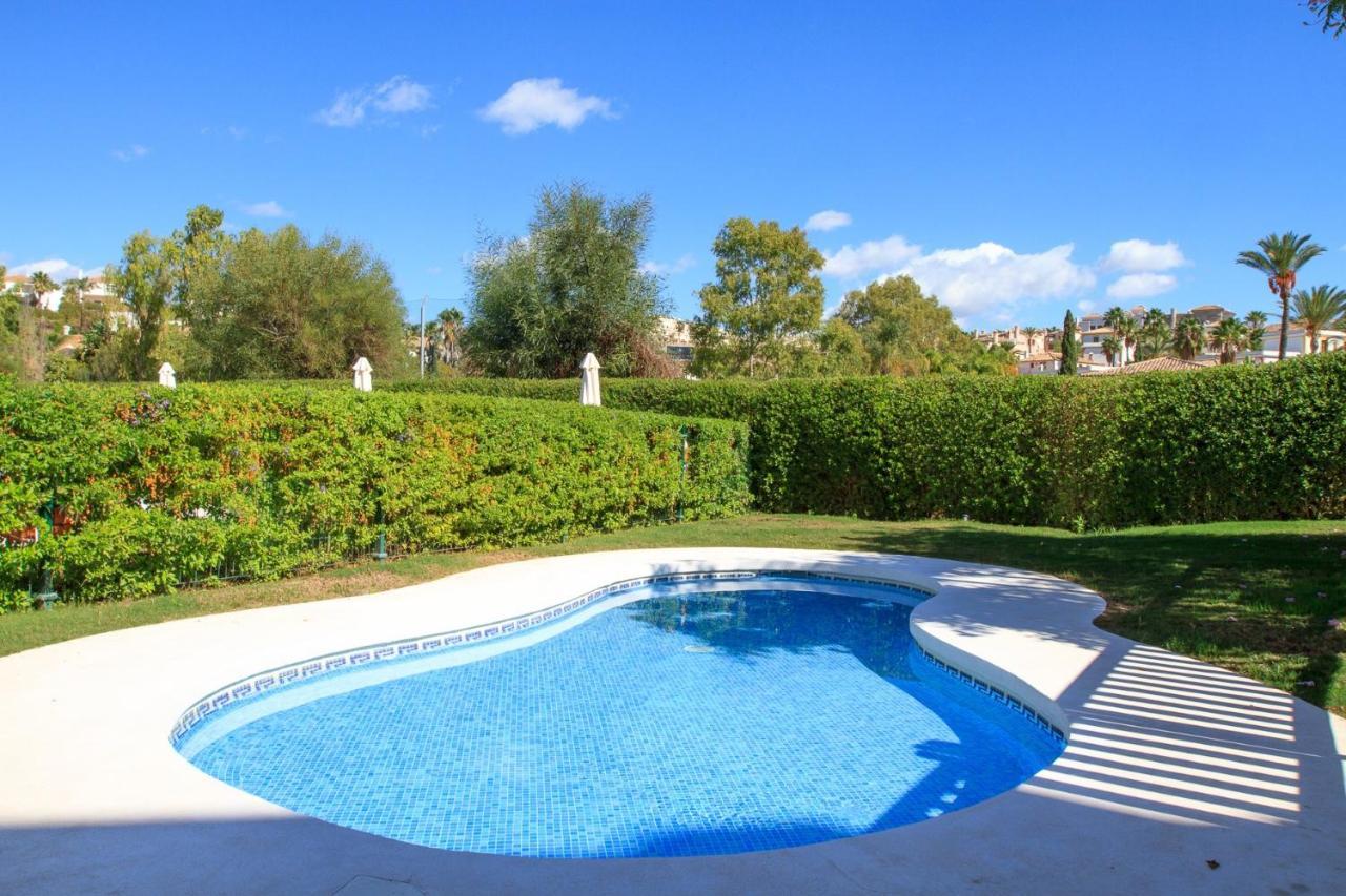 Apartment Del Golf Hills *