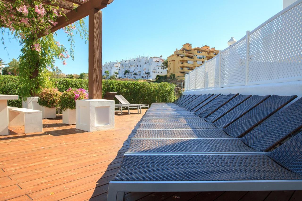 Apartment Del Golf Hills *
