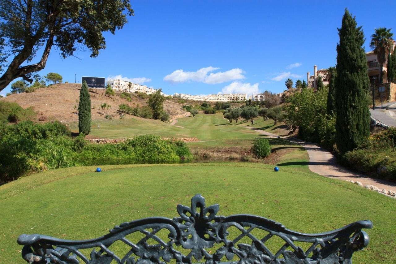 Del Golf Hills Apartment