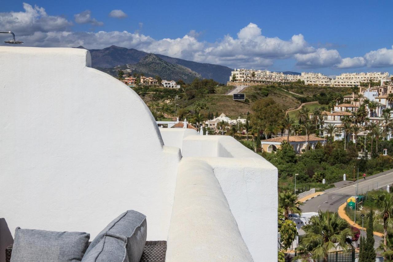 Apartment Del Golf Hills *