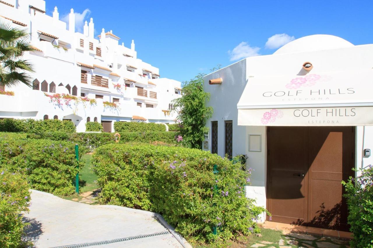 Del Golf Hills Apartment *