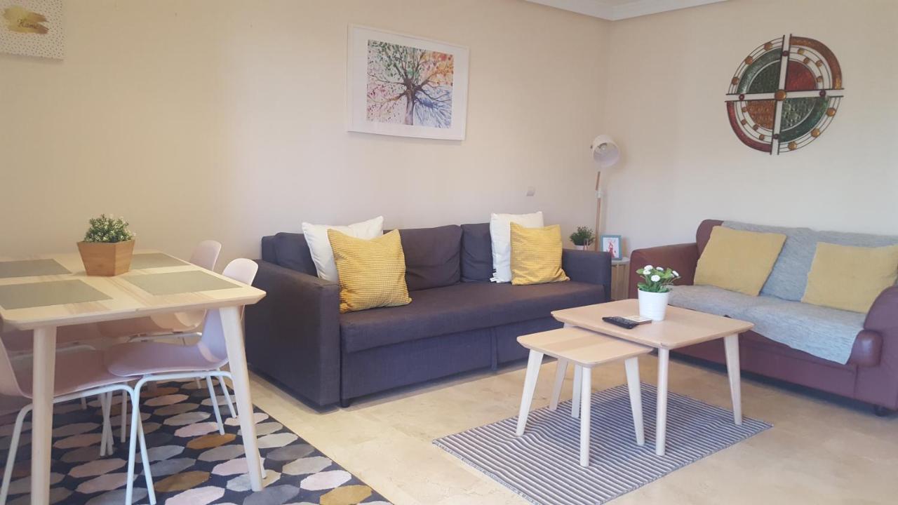 Apartment Selwo Hills *