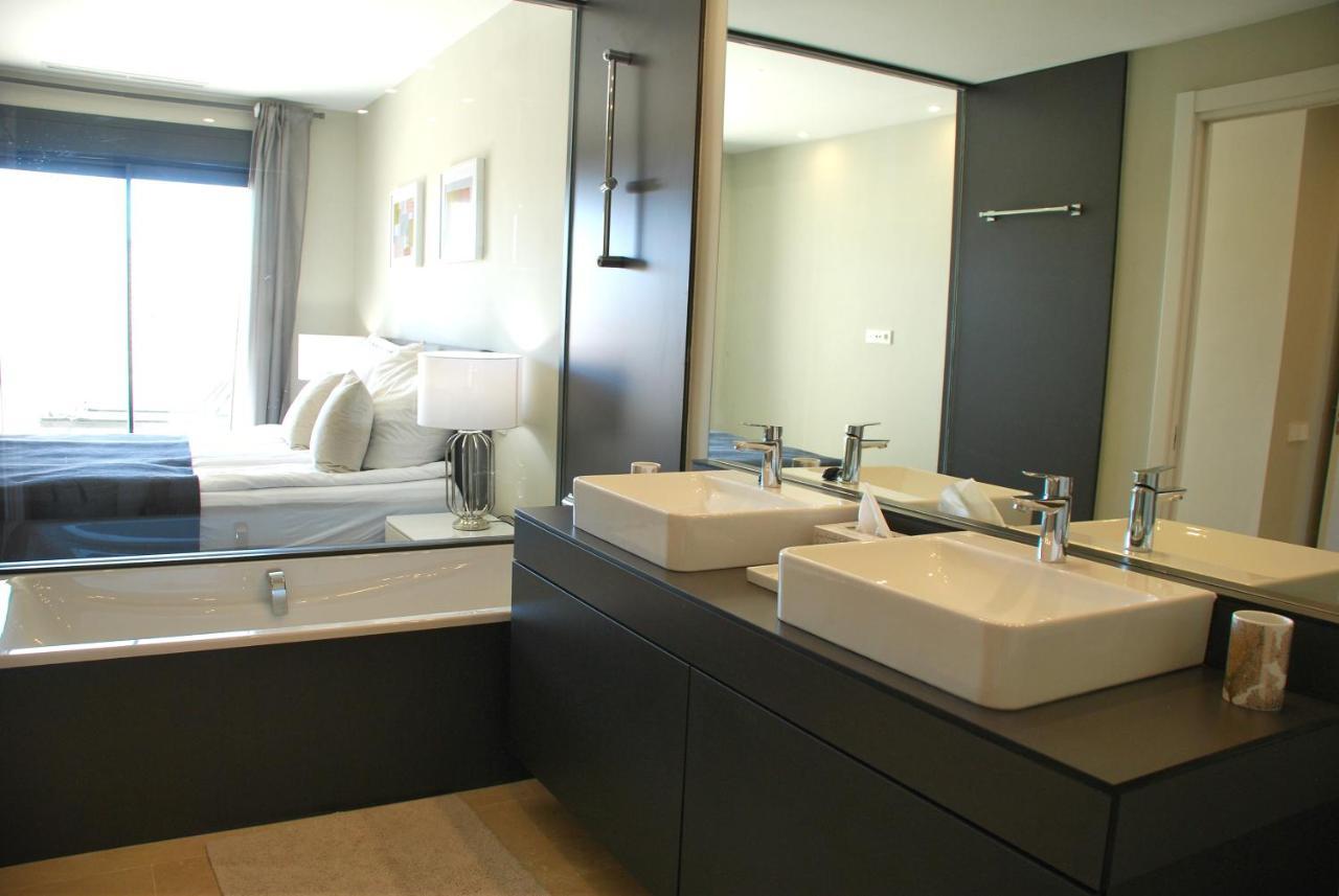 Luxurious In Beautiful Settings Appartement *