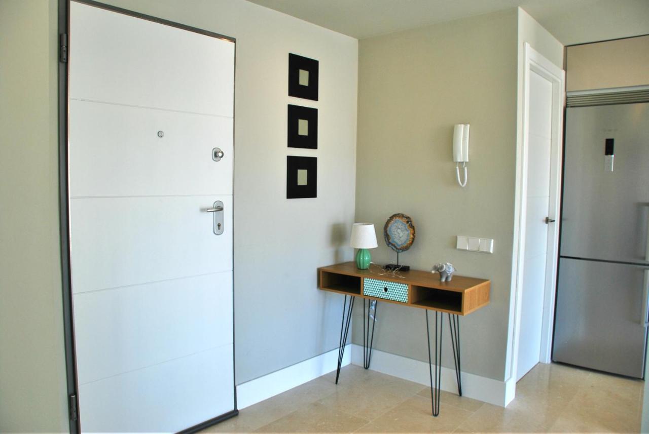 Luxurious In Beautiful Settings Appartement