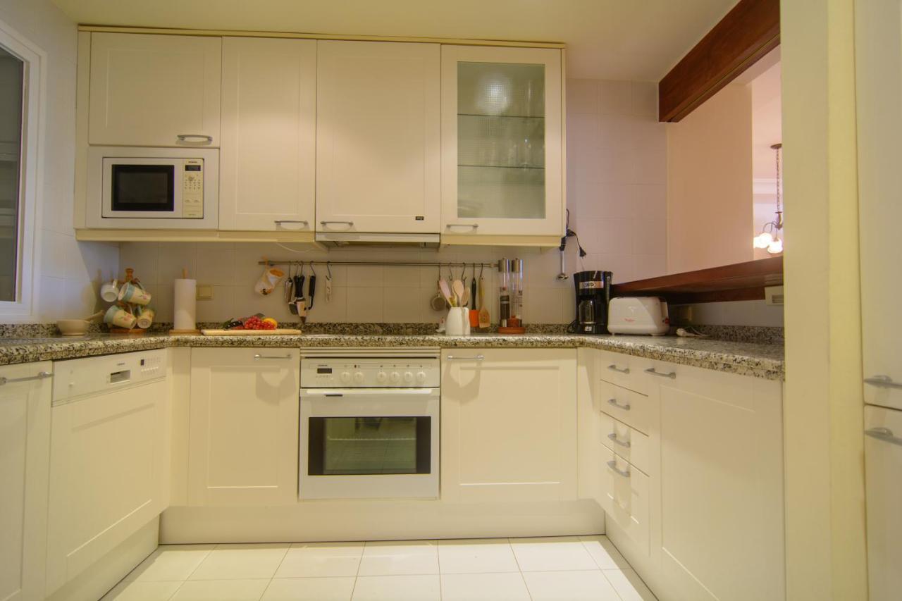 Apartment First Line Menara Beach Estepona