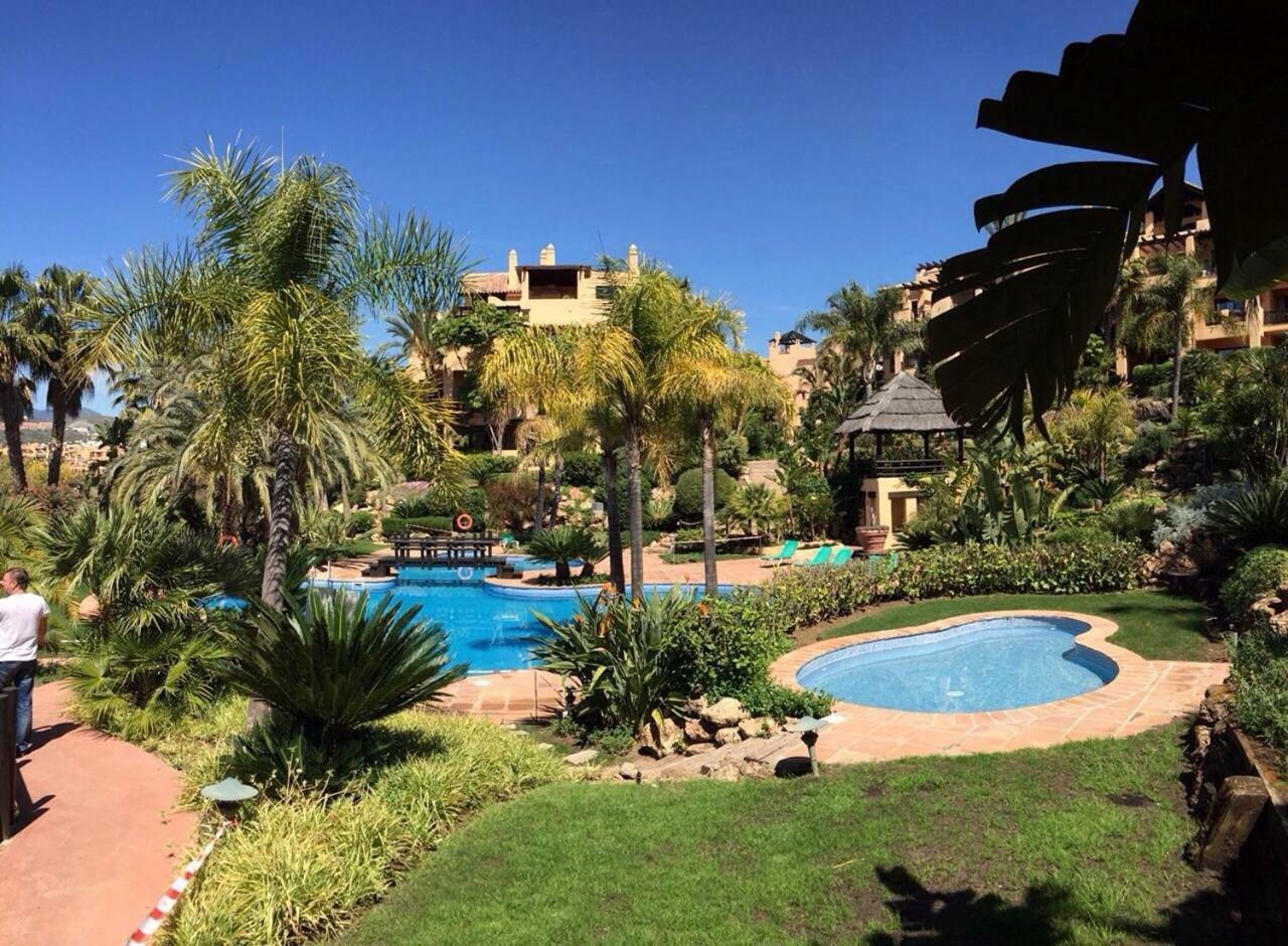Apartment El Real El Campanario Estepona