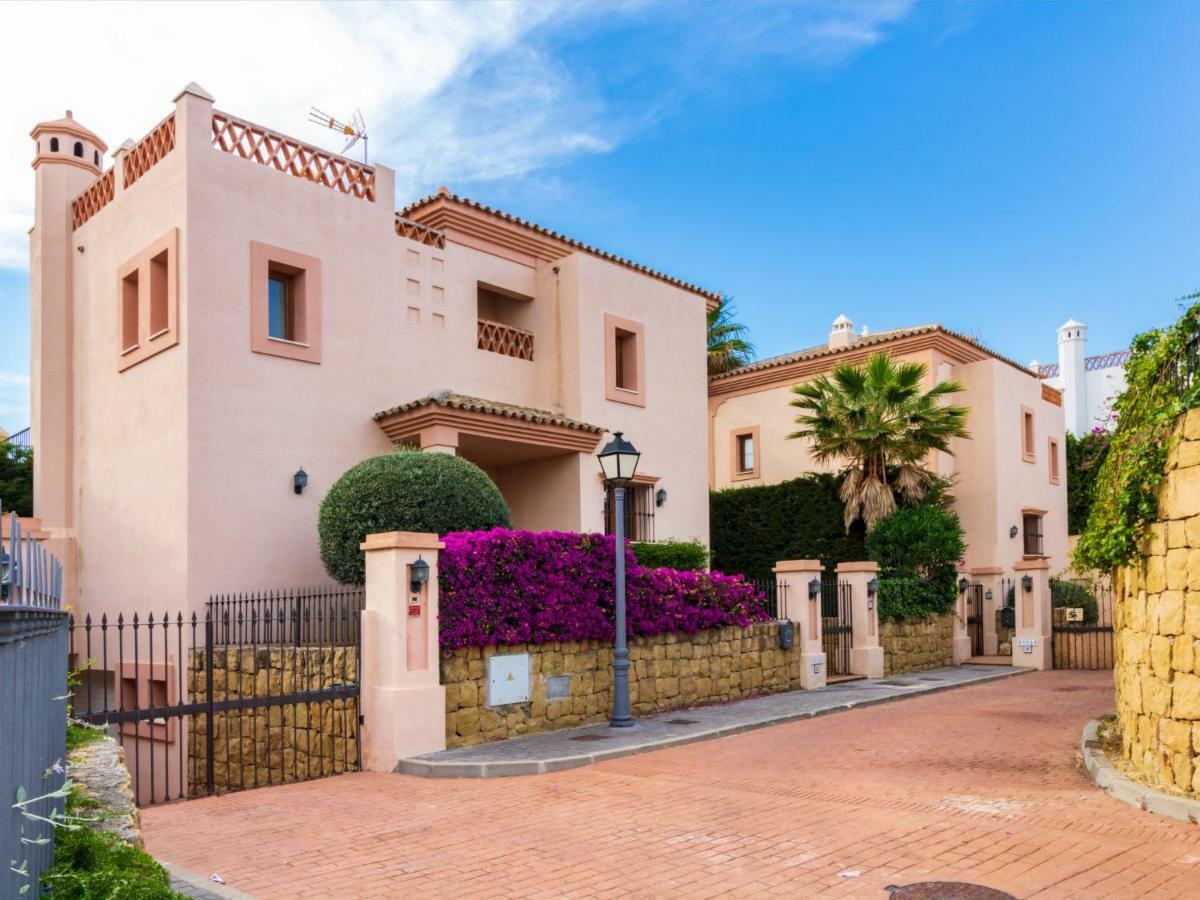 Holiday Resina Golf Estepona