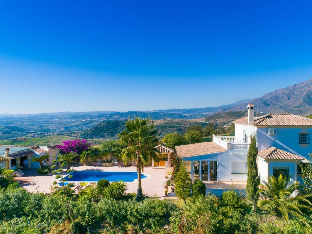 Esmerdo By Interhome Estepona