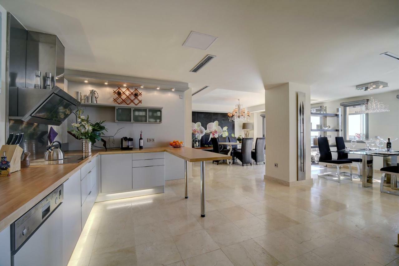 Acosta,los Flamingos -golf & Sea Views * Estepona