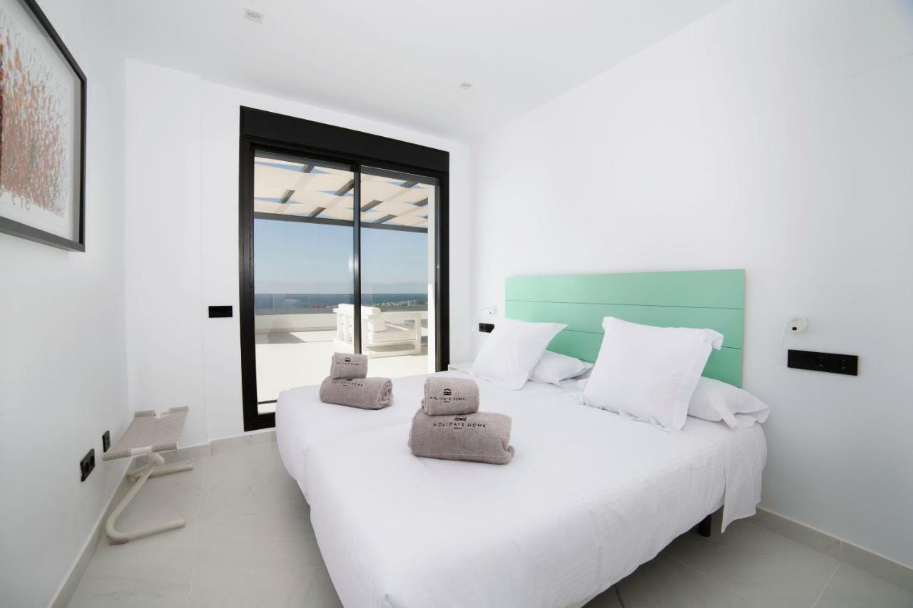 Hills Aparthotel 2*