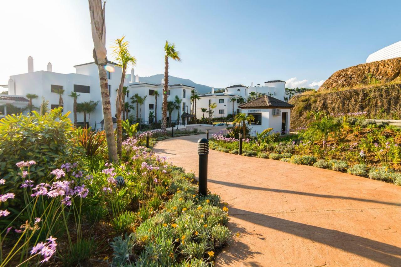 Hills Aparthotel Estepona