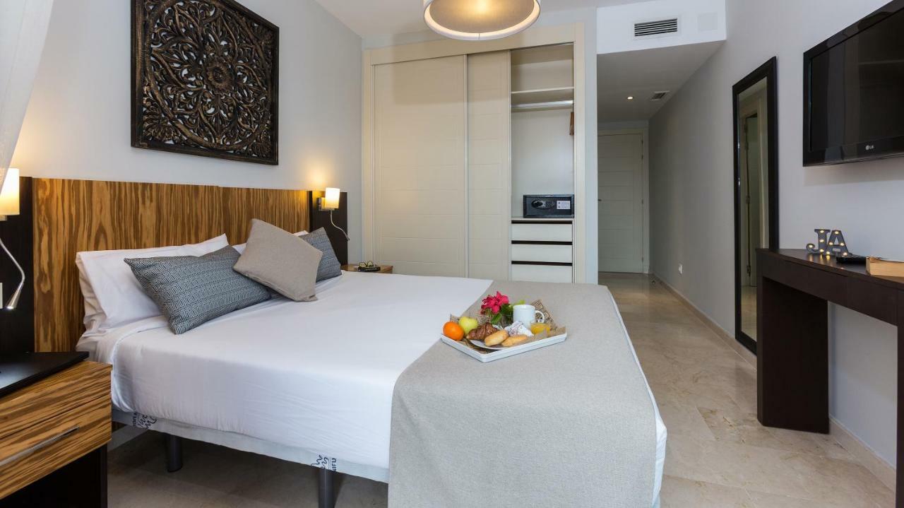 Ona Valle Golf & Aparthotel 4*