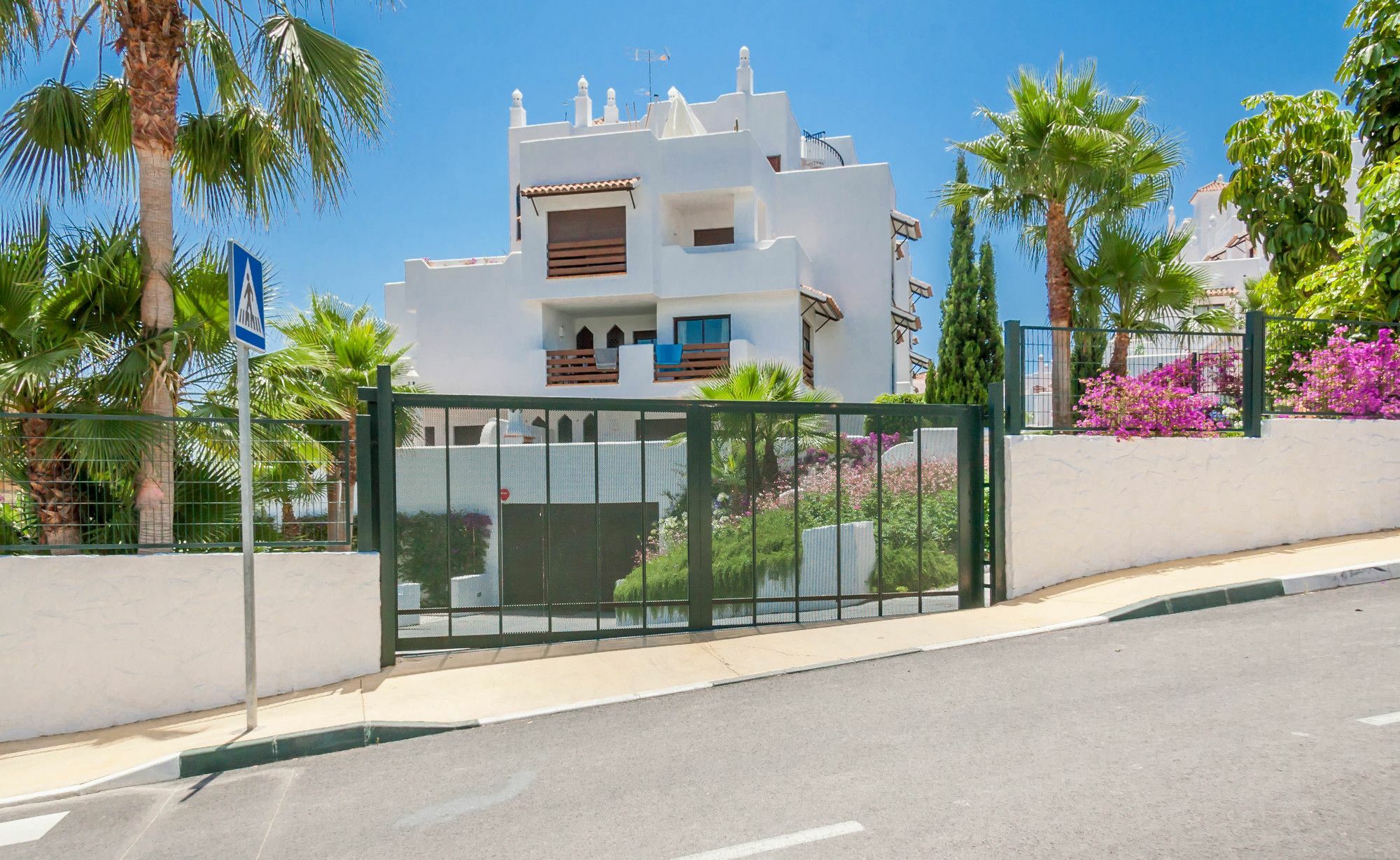 Golf Hill Canovas