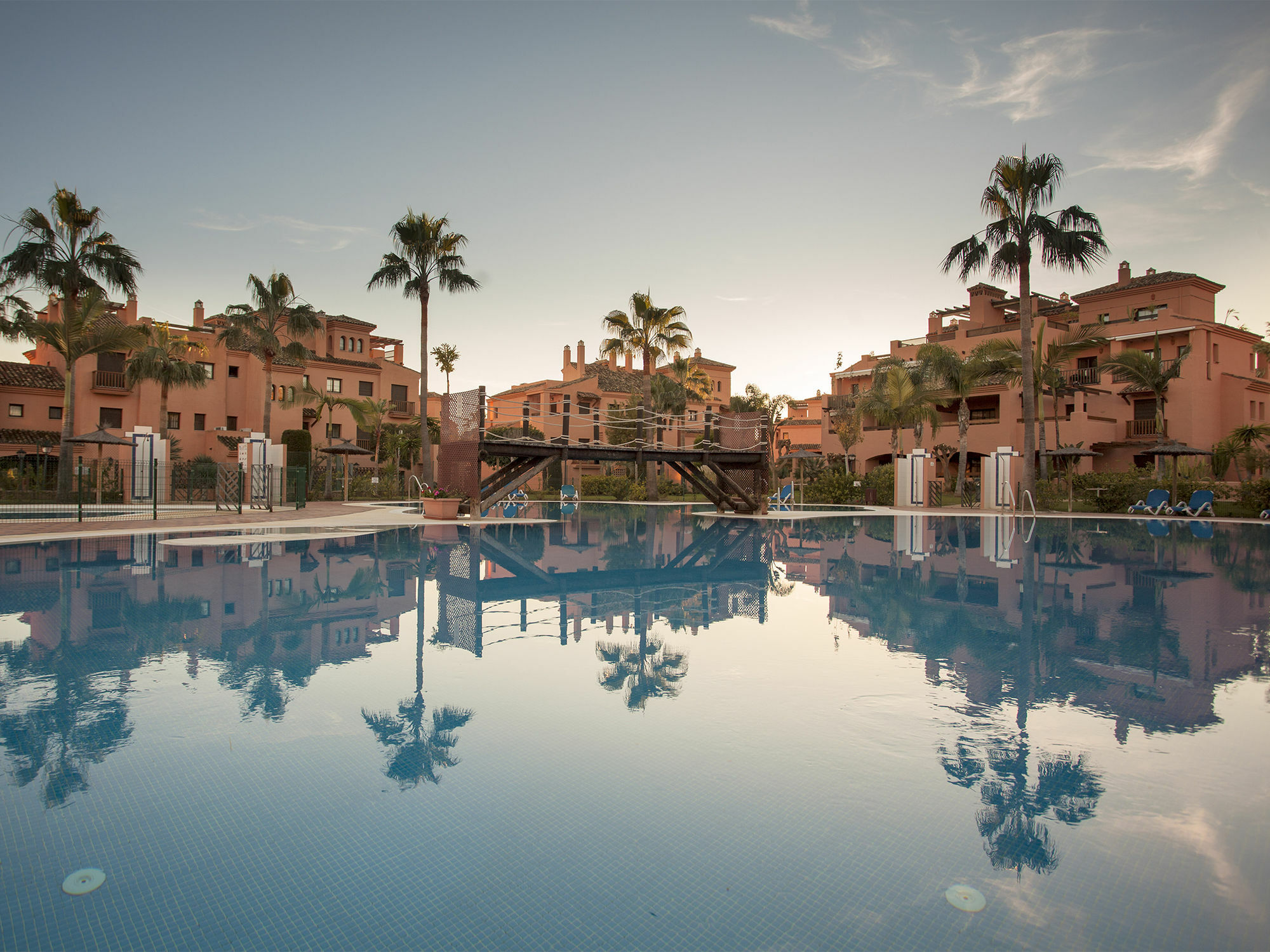 Livescape Hacienda Del Sol