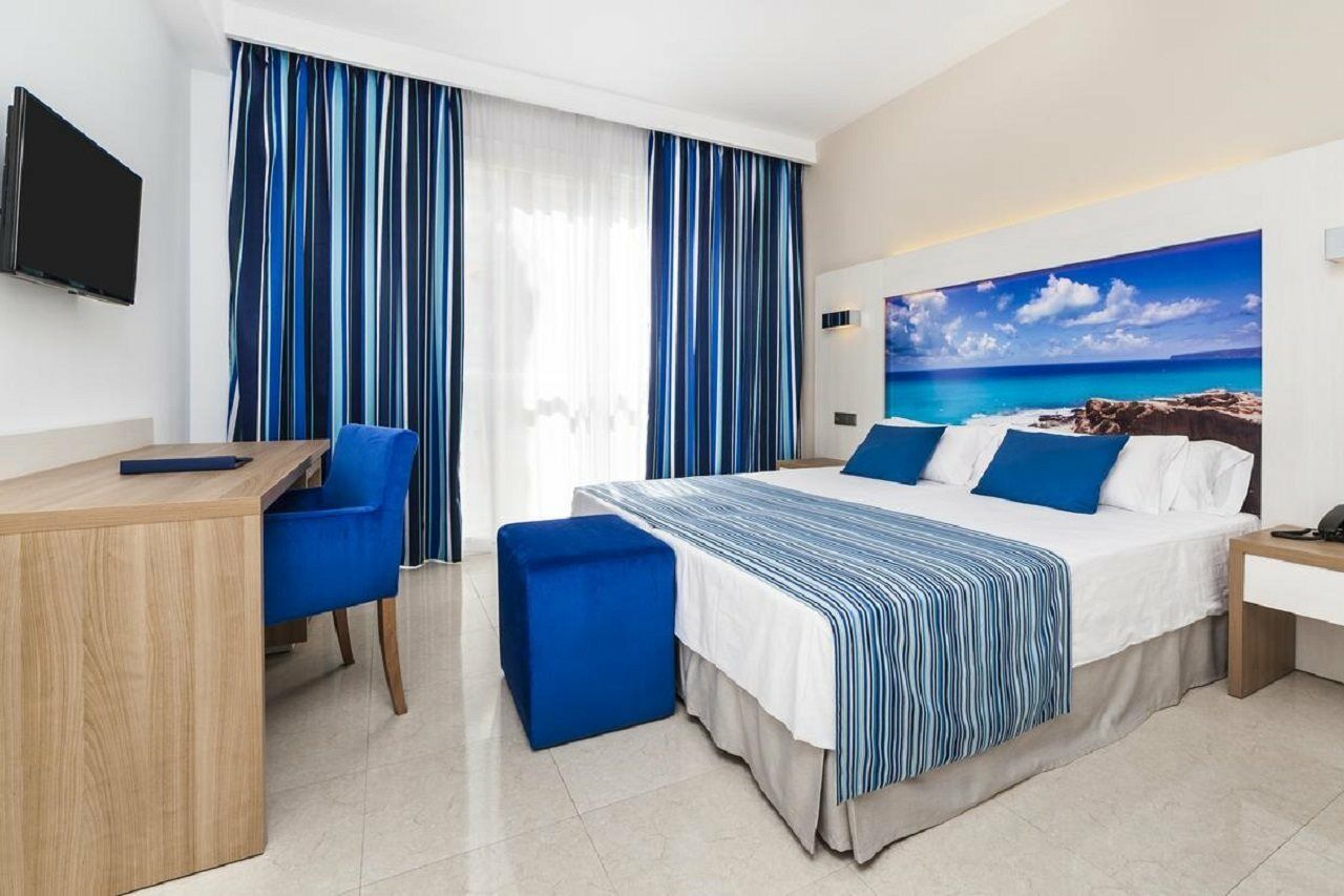 Hotel Globales Playa 4*