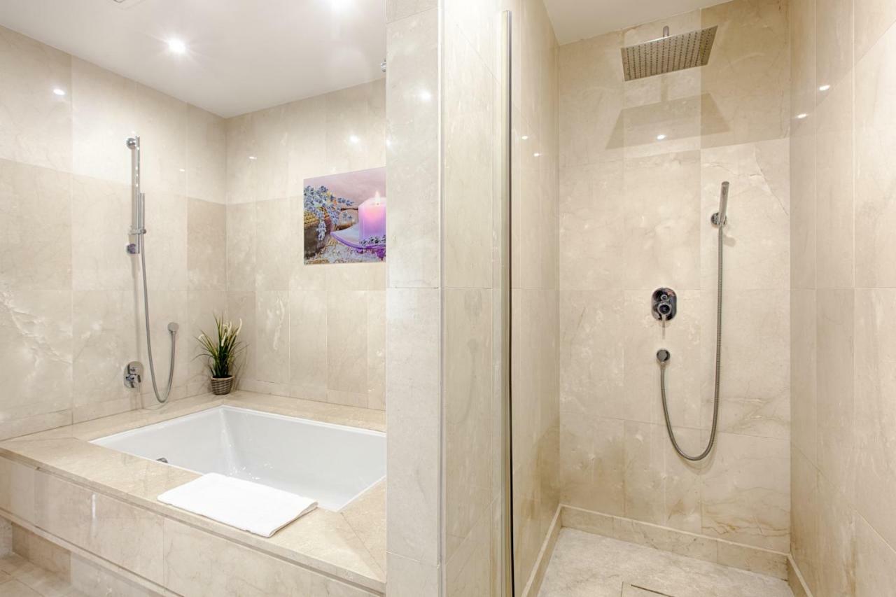 Hanami Alcazaba Penthouse Apartment Estepona