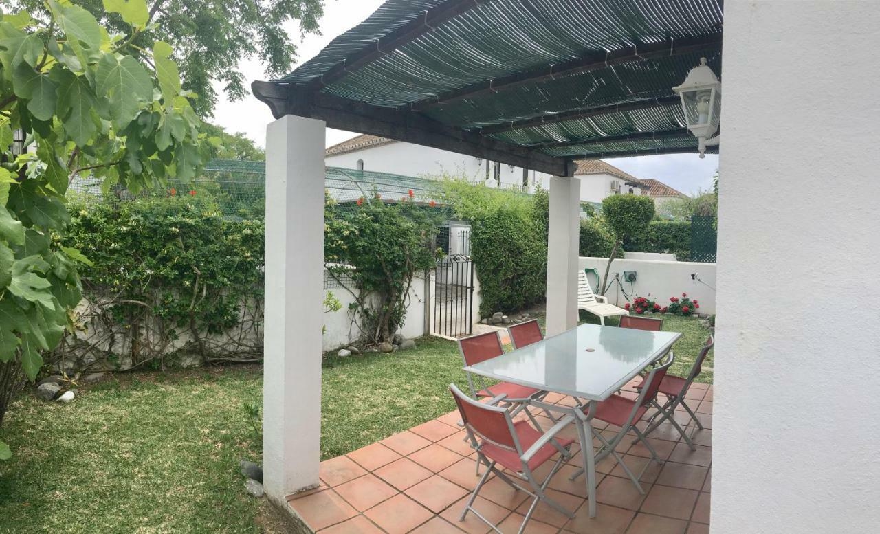 Apartment Sunny Garden *