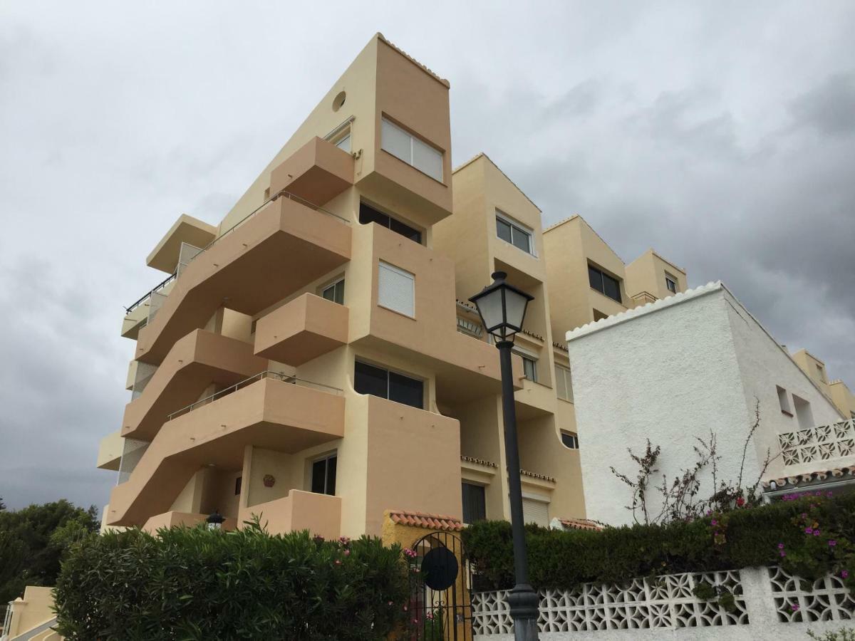 Casa Cachita-en 1ª Linea De Playa Apartment Estepona