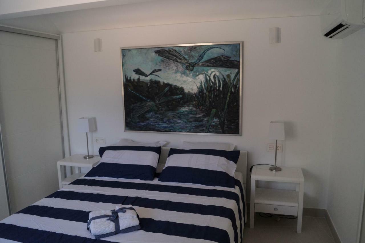 Beach-front Bahia Dorada Holiday home