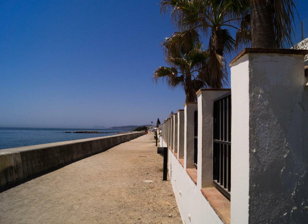 Holiday home Beach-front Bahia Dorada *