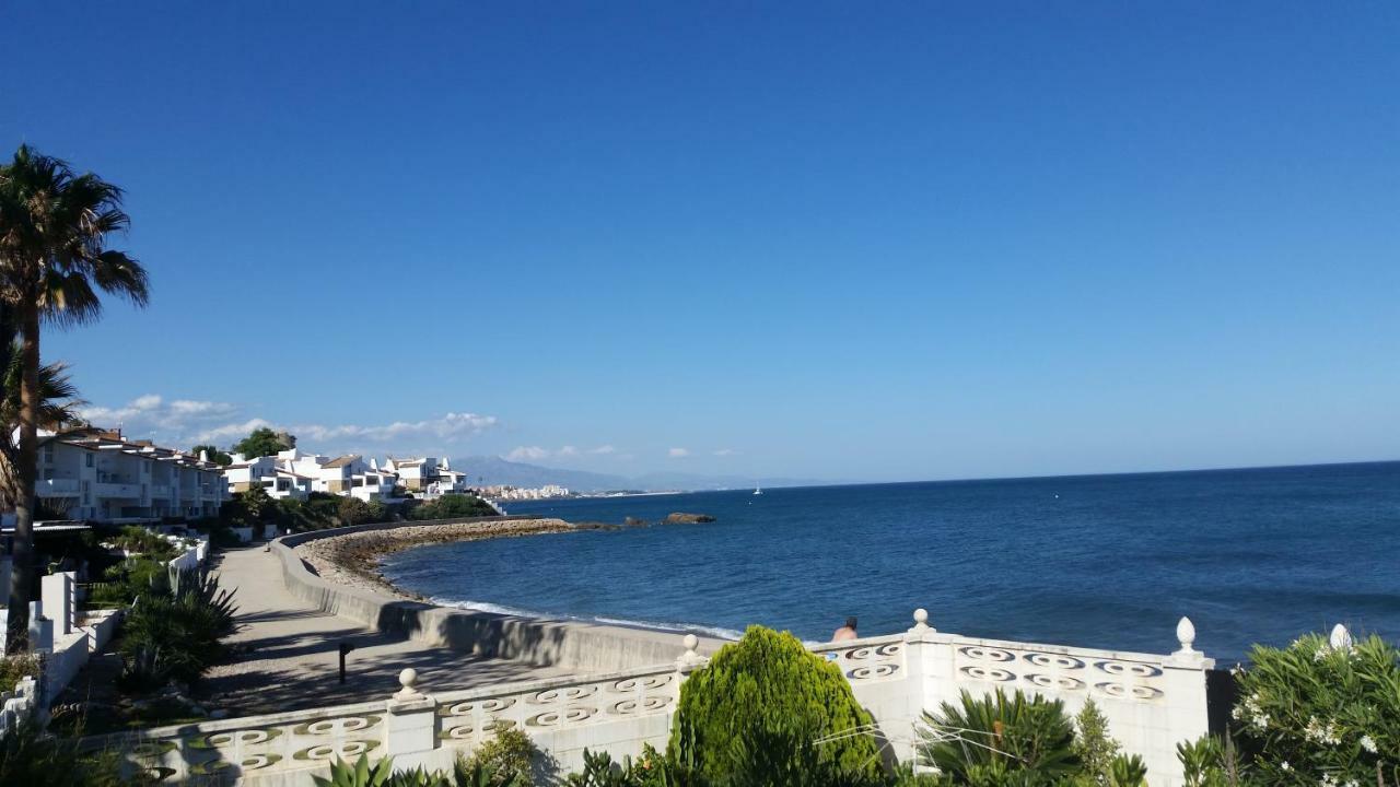 Beach-front Bahia Dorada