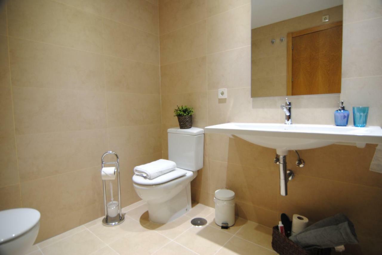 Style 2 Bedroom In The New Golden Mile Free Wifi & Parking * Estepona