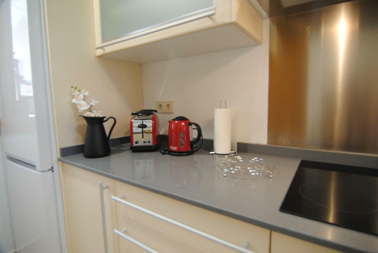 Style 2 Bedroom In The New Golden Mile Free Wifi & Parking Apartment