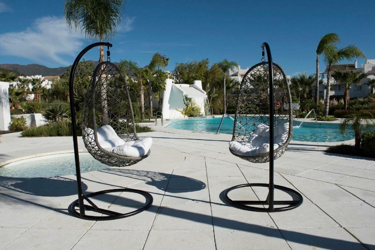 Alcazaba Lagoon Luxury