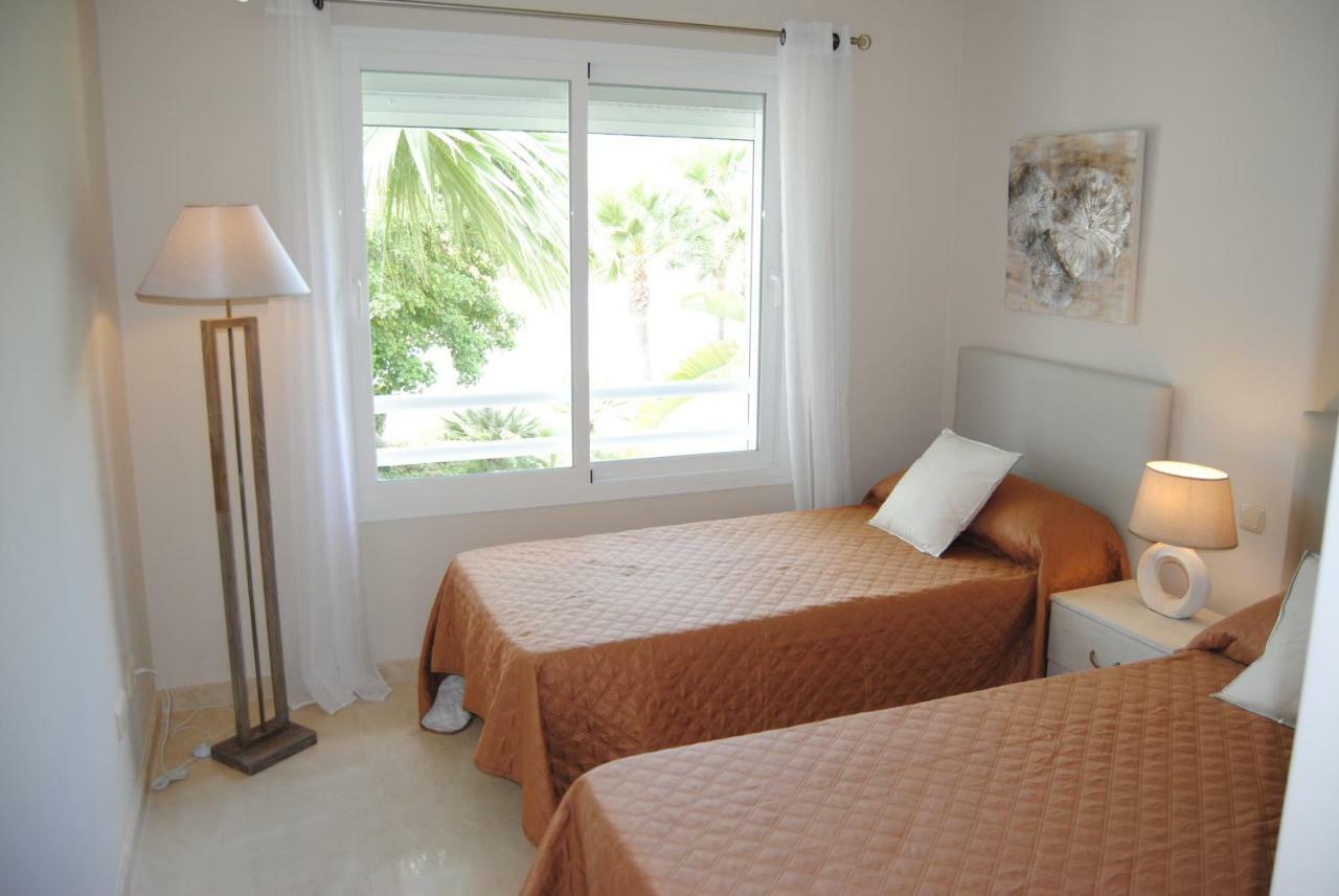 Alcazaba Lagoon Luxury Apartment