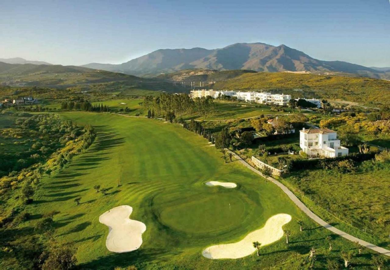 Alcazaba Lagoon Luxury