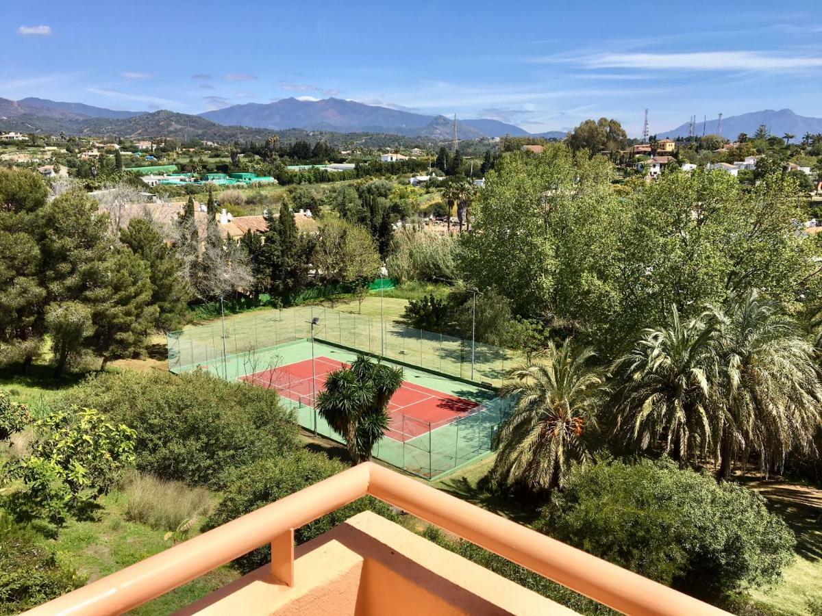 Sierra Morena 8 * Estepona