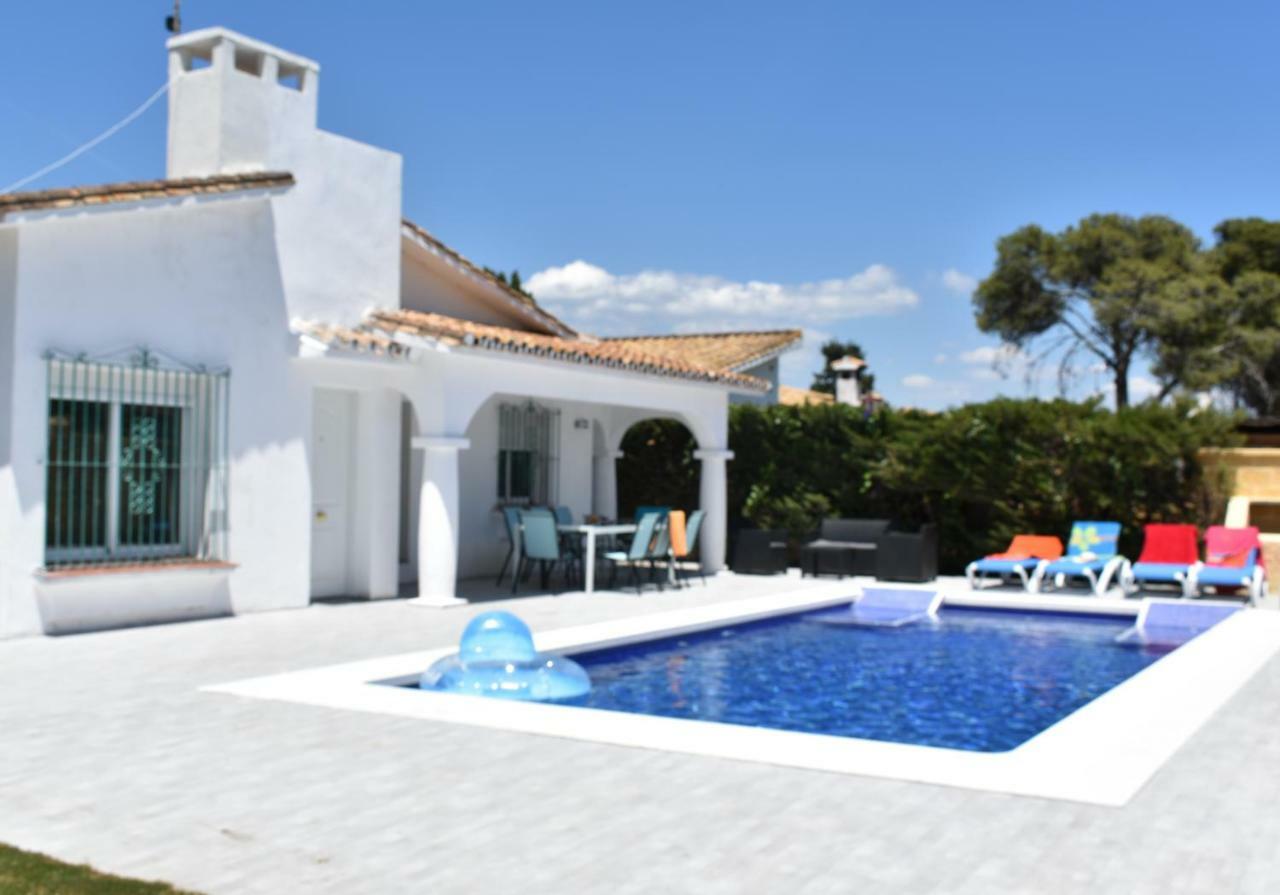 Esmeralda Villa