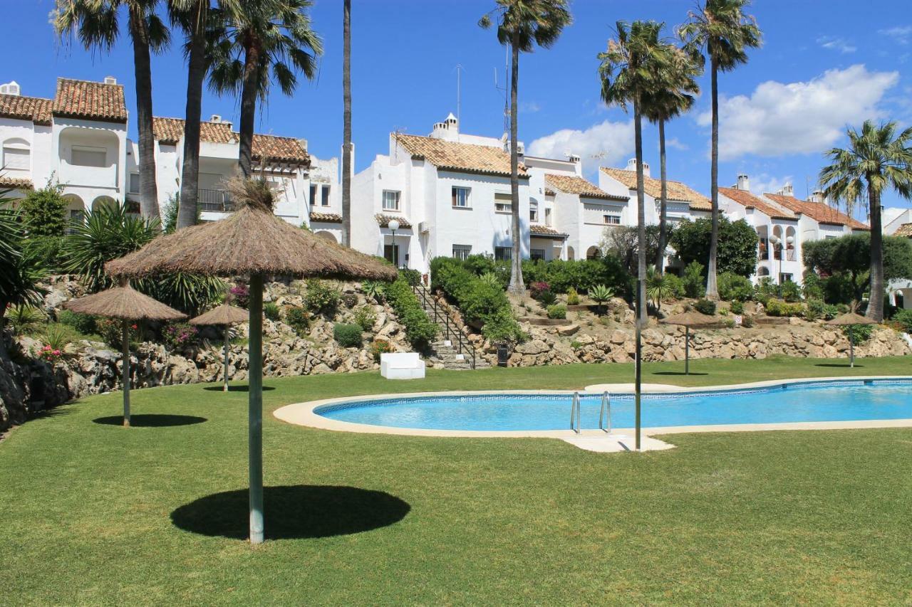 Casa Adosada En Vakantiehuis Estepona