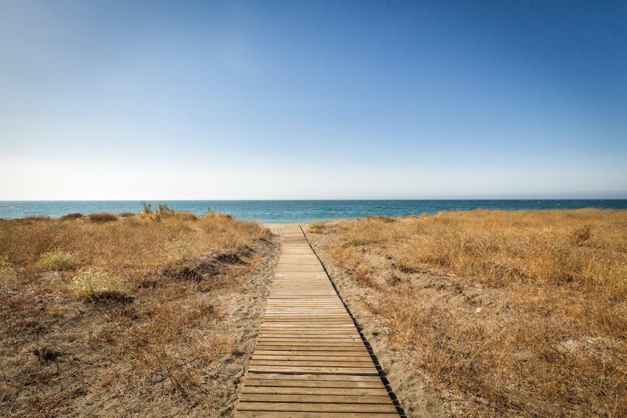 Sea & Mountain View Penthouse * Estepona