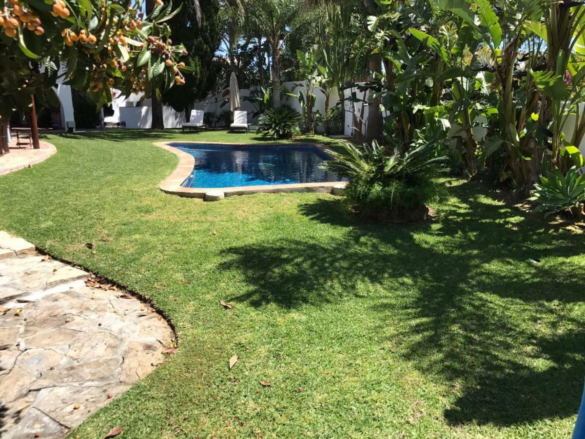 With Heated Pool And Jacuzzi Close To Puerto Banus And * Estepona