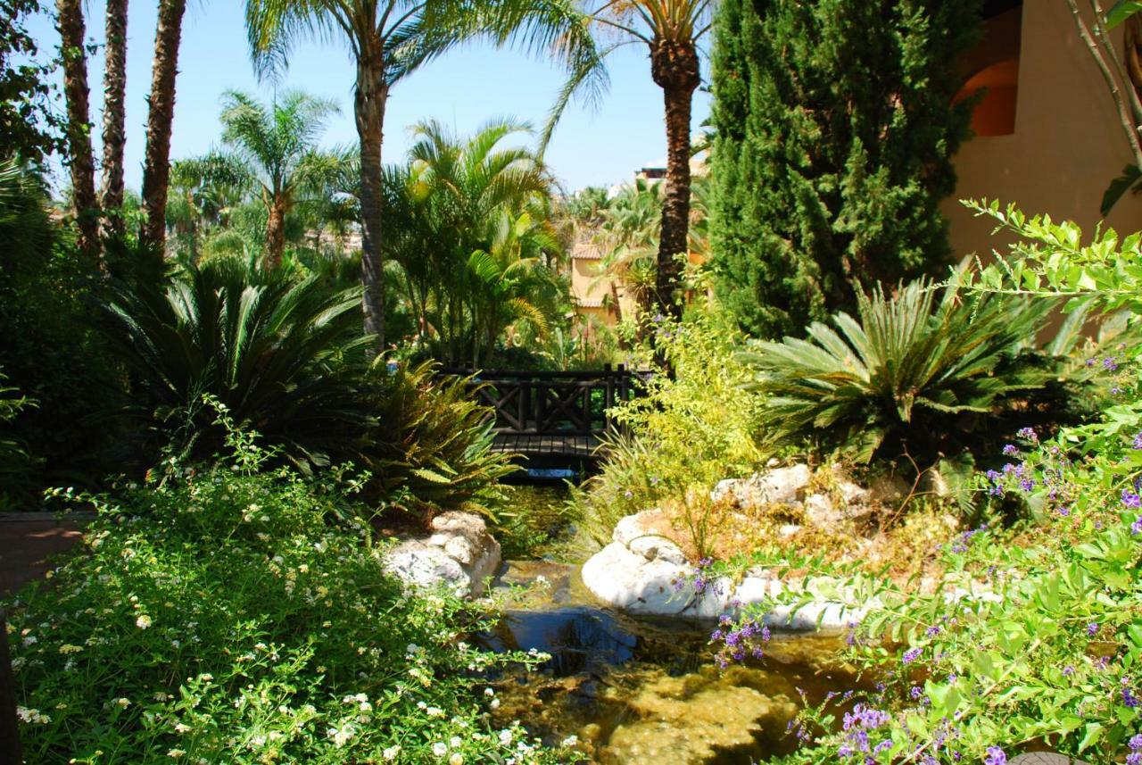 Tropical Holiday * Estepona