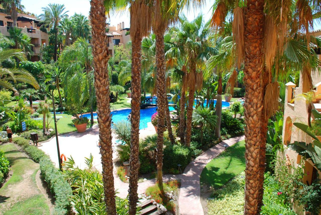 Apartment Tropical Holiday Estepona