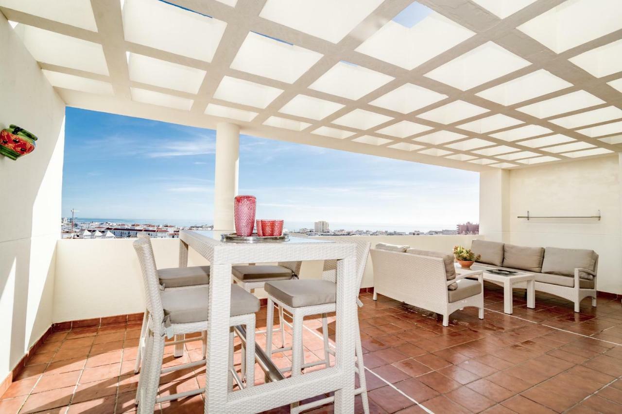 Pdm - Elegant With Breathtaking Sea View Apartment Estepona