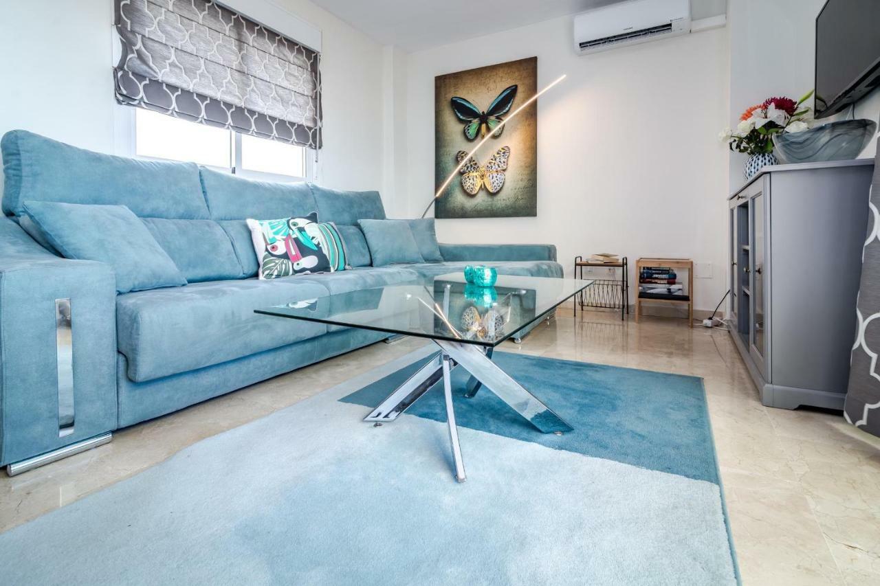 Pdm - Elegant With Breathtaking Sea View Apartment
