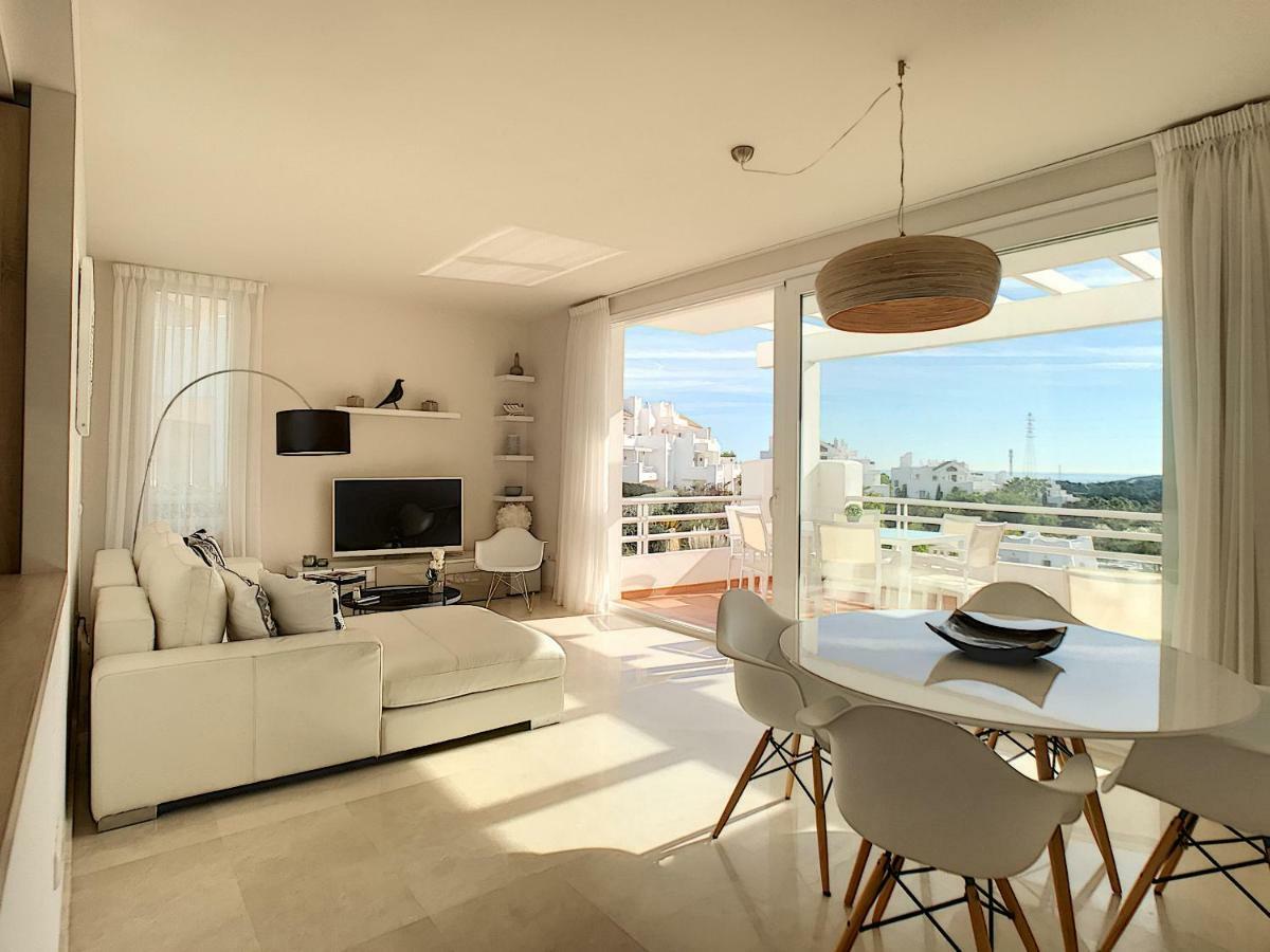 Alcazaba Lagoon Apartment