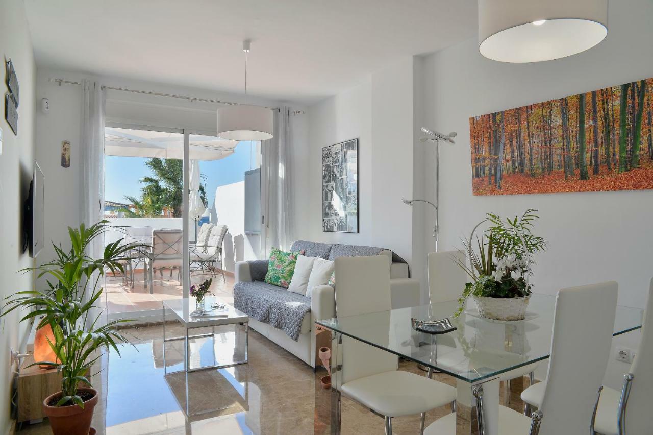 Urbanizacion Galera Sun Apartment *