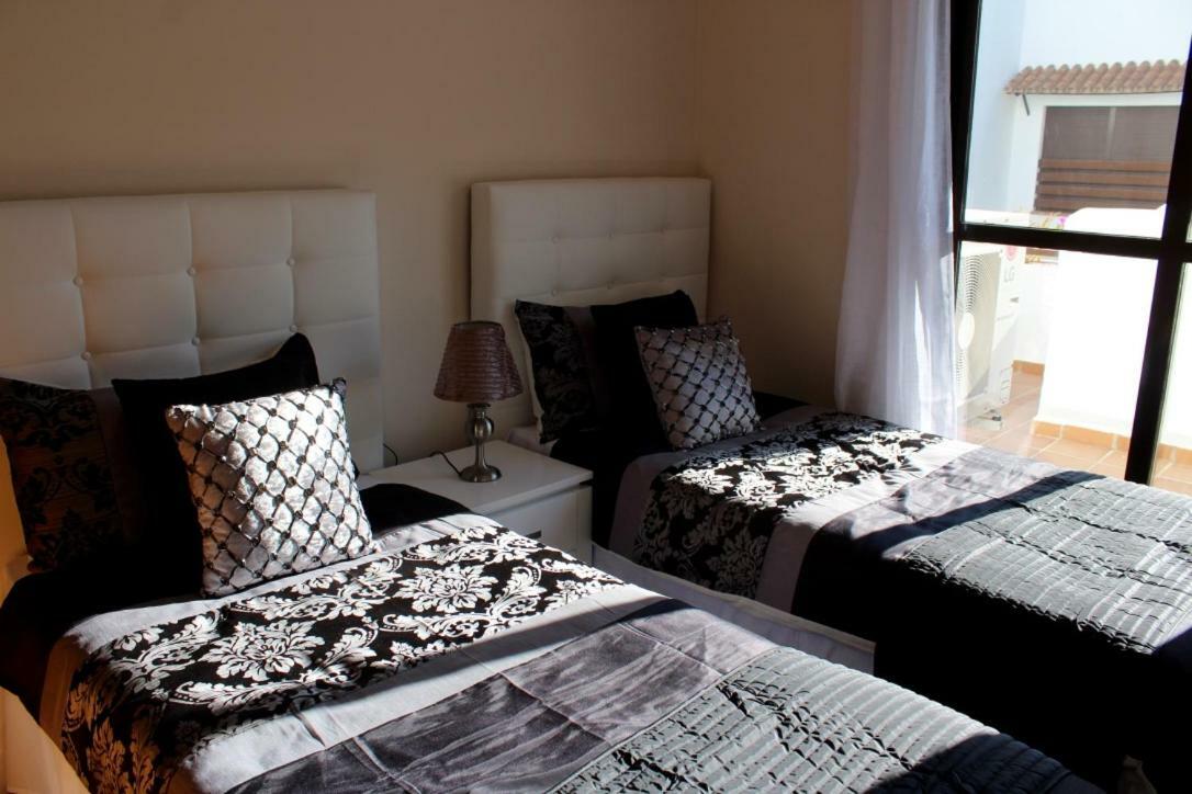 Golf Hills Apartment *