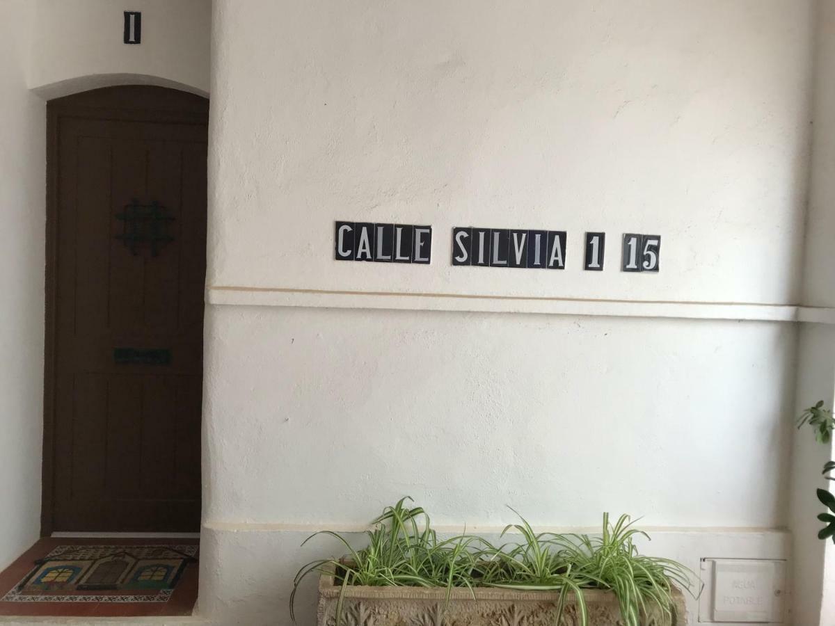 Villacana,malaga. Villa *