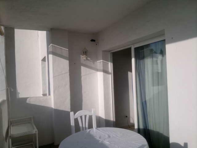 Apartamento Urb. Pelikan Park Calle Sabinillas Nº 3