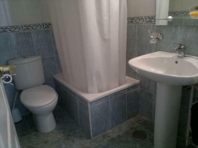 Urb. Pelikan Park Calle Sabinillas Nº 3 * Estepona