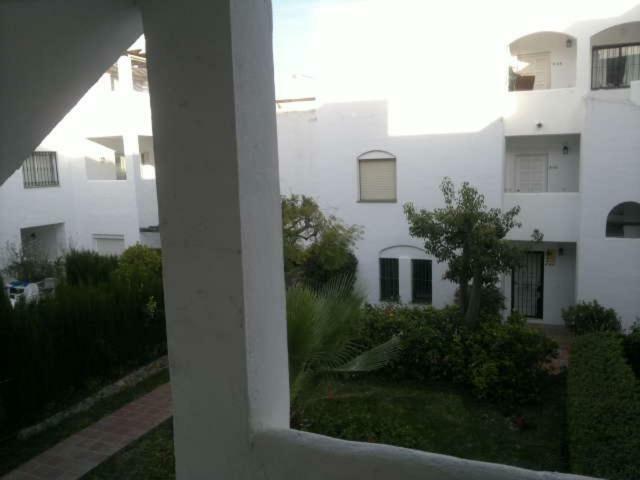 Apartamento Urb. Pelikan Park Calle Sabinillas Nº 3