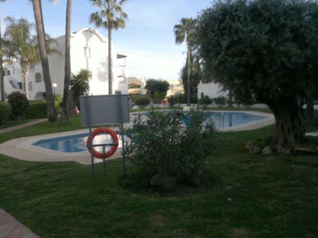 Urb. Pelikan Park Calle Sabinillas Nº 3 * Estepona