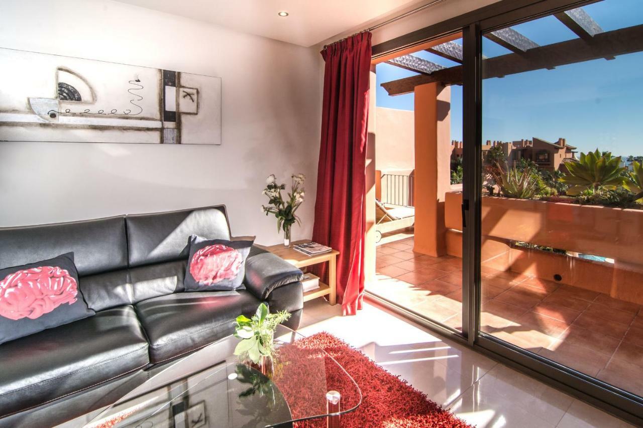 Apartment Seaview Luxury Penthouse 24 Hour Security And Underground Parking Estepona