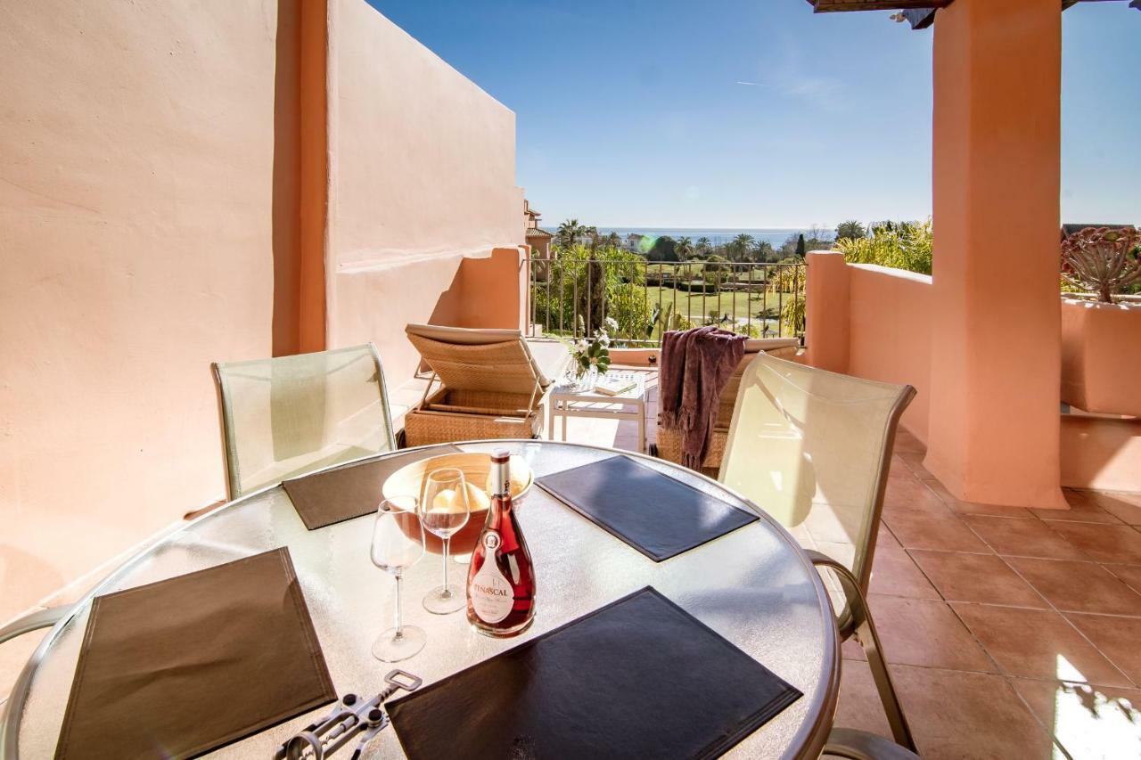 Seaview Luxury Penthouse 24 Hour Security And Underground Parking Apartamento Estepona