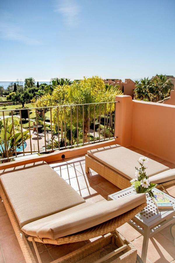 Seaview Luxury Penthouse 24 Hour Security And Underground Parking Apartamento